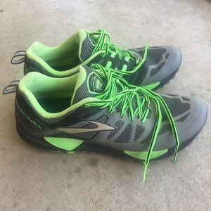 Brooks Cascadia 10 men’s trail running shoe